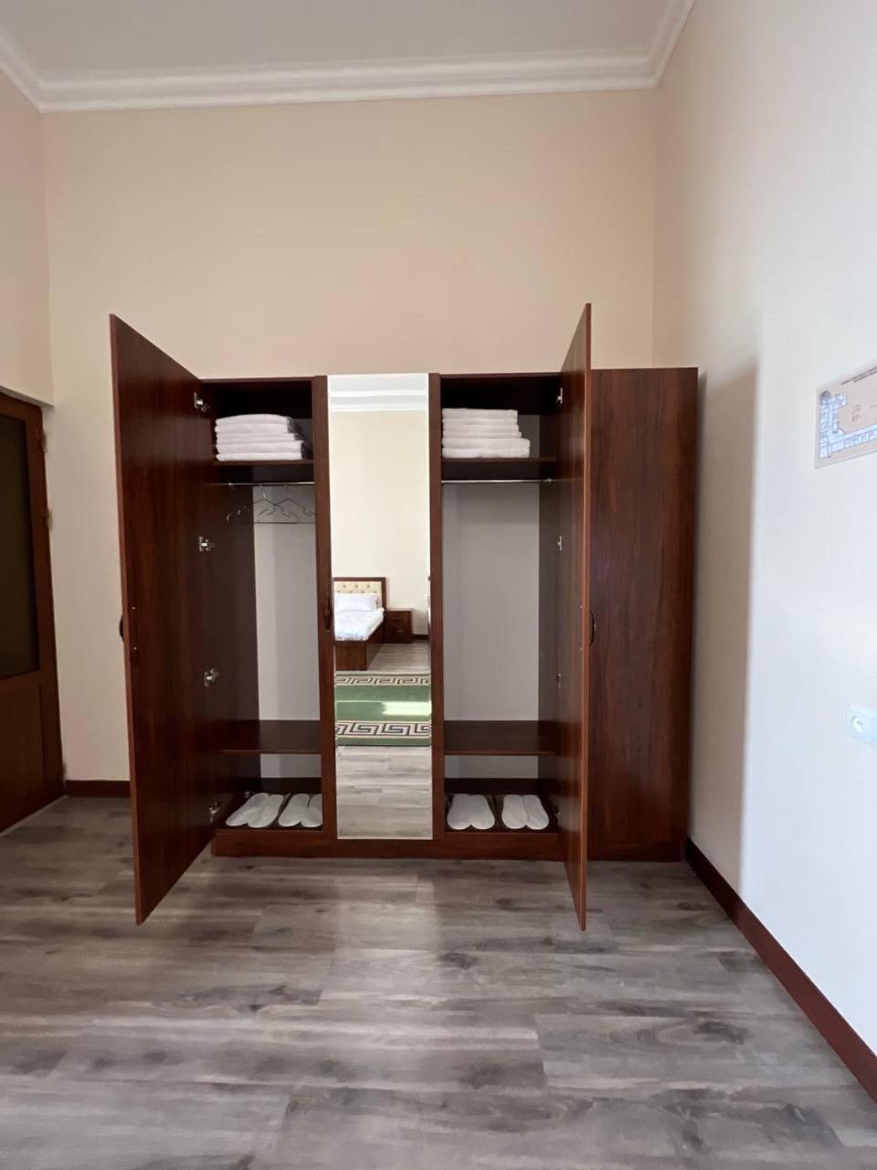 Samarabonu Hotel Samarkand Eksteriør billede